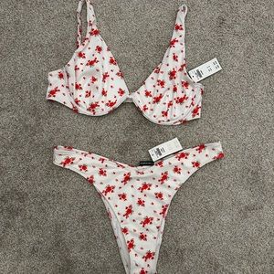 Hollister underwire bikini with high leg bikini bottom red floral ribbed NWT